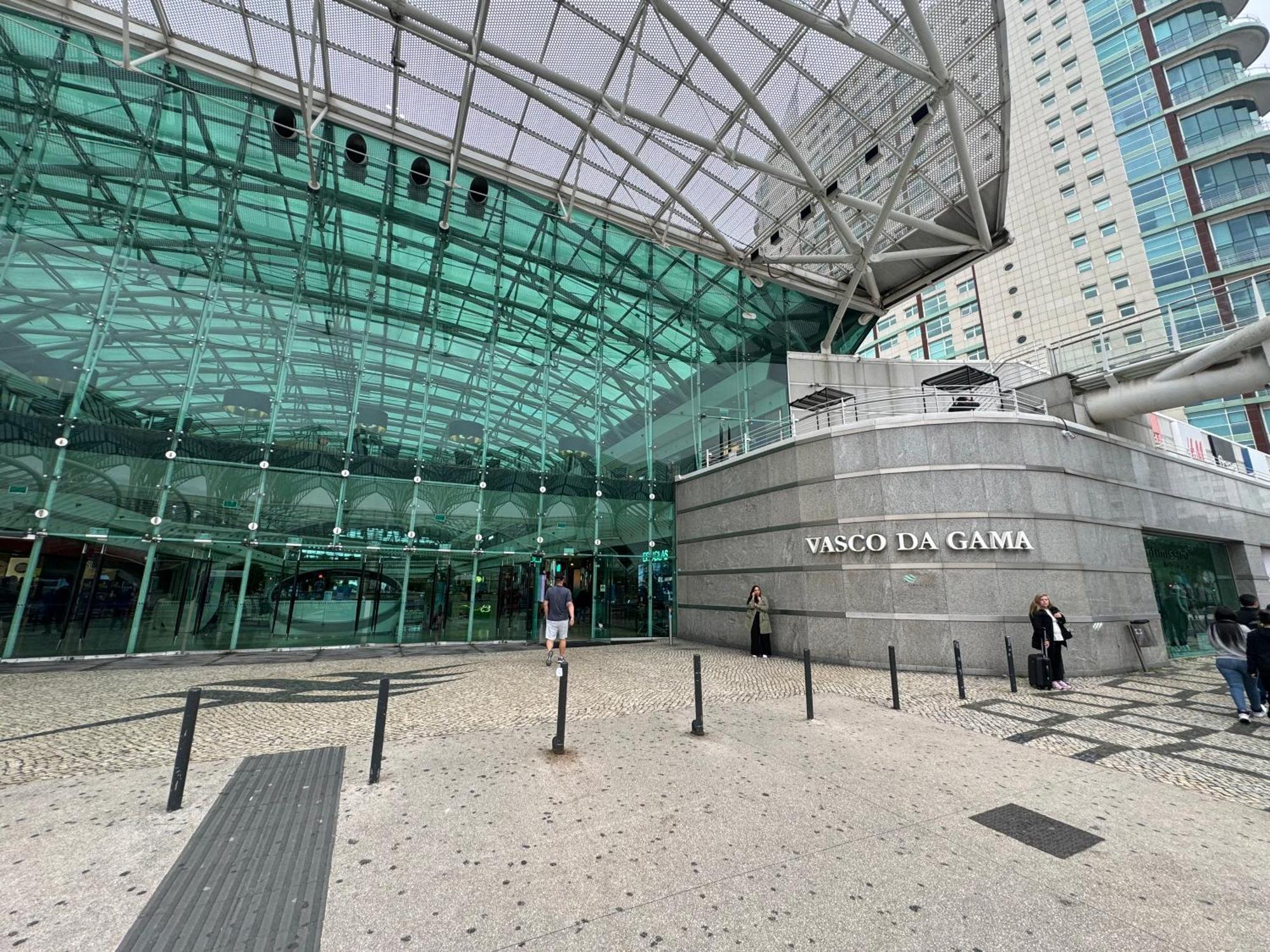 Oriente Station Airport Hotel Lisboa Екстериор снимка